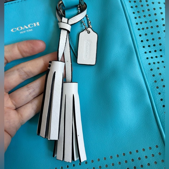 COACH Legacy Tanner perforated bright blue bag - Picture 4 of 11